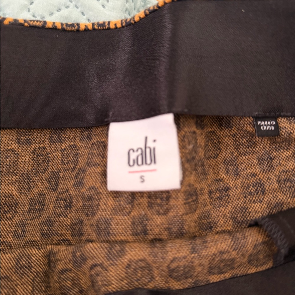 CAbi Geometric Print Faux Wrap Mini Skirt w/ Pockets Sz: S